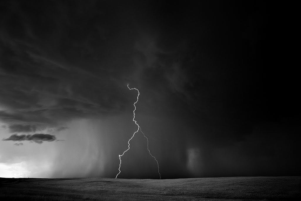 Lightning storm (Mitch Dobrowner  |  mitchdobrowner.com)